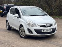 Used Vauxhall Corsa 85 HP (62 kW) 2011 White Hatchback
