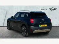 New Mini Aceman Exclusive 135 kW (184 HP) 2026 Black SUV