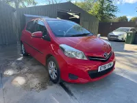 Used Toyota Yaris 2011 Red Hatchback