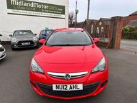 Used Vauxhall Astra GTC SRi 140 HP (102 kW) 2012 Red Coupe