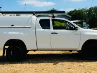 Used Toyota HiLux Active 150 HP (110 kW) 2019 White Pickup