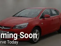Used Vauxhall Astra SRi 100 HP (73 kW) 2015 Red Hatchback