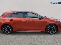 Gebraucht Kia Ceed GT-Line 158 PS (116 kW) 2024 Colour Kleinwagen
