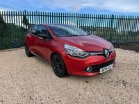 Used Renault Clio IV Dynamique 2014 Red Hatchback