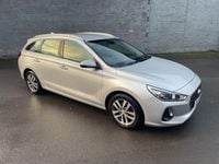 Used Hyundai i30 SE 110 HP (80 kW) 2018 Silver Estate