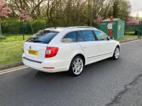 Used Skoda Superb Elegance 170 HP (125 kW) 2011 White Estate