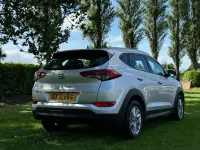 Used Hyundai Tucson SE 116 HP (85 kW) 2017 Silver SUV