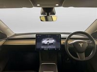 Used Tesla Model Y Long Range AWD 378 kW (514 HP) 2022 White SUV