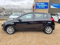 Used Hyundai i20 Active 2013 Black Hatchback