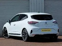 New Renault Clio Techno 143 HP (105 kW) 2025 White Hatchback