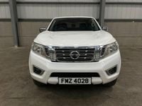 Used Nissan Navara N-Connecta 190 HP (139 kW) 2018 White Pickup
