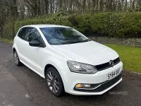 Used VW Polo Design 60 HP (44 kW) 2015 White Hatchback
