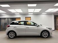Used Hyundai i20 SE 84 HP (61 kW) 2016 Grey Hatchback