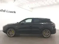Used Porsche Cayenne 462 HP (339 kW) 2022 Black SUV