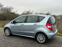Used Mercedes A160 Elegance 95 HP (69 kW) 2009 Blue Hatchback