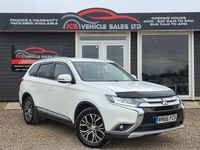 Used Mitsubishi Outlander 150 HP (110 kW) 2016 White SUV