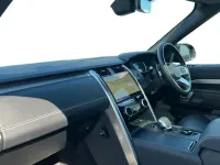 Used Land Rover Discovery 5 SE Dynamic 300 HP (220 kW) 2022 Portofino blue SUV