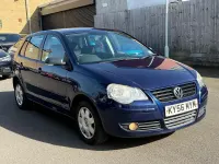 Begagnad VW Polo S 55 HK (40 kW) 2006 Blå Halvkombi