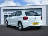 Used VW Polo SE 95 HP (69 kW) 2019 White Hatchback
