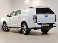 Usado Isuzu D-Max 2023 Branco Pickup