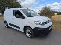 Used Citroën Berlingo 100 HP (73 kW) 2024 White MPV