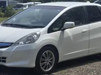 Used Honda Jazz Hybrid 2013 White Hatchback