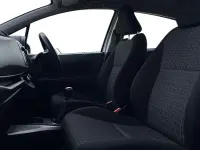 Used Toyota Yaris 99 HP (72 kW) 2014 Silver Hatchback