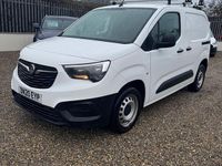 Used Vauxhall Combo Edition 100 HP (73 kW) 2020 White MPV