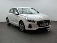 Used Hyundai i30 SE 120 HP (88 kW) 2018 White Hatchback