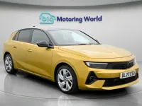 Second-hand Vauxhall Astra S 129 CP (94 kW) 2023 Galben Hatchback