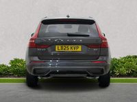 Usado Volvo XC60 Ultra 250 CV (183 kW) 2025 Gris SUV