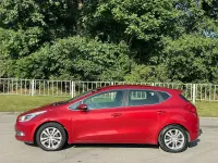 Used Kia Ceed 128 HP (94 kW) 2013 Red Hatchback