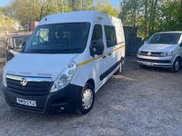 Begagnad Vauxhall Movano 130 HK (95 kW) 2019 Vit Minibuss