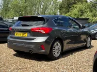 Used Ford Focus Titanium 125 HP (91 kW) 2018 Grey Hatchback