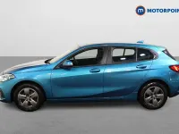 Usado BMW 118 2022 Azul Citadino
