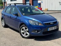 Used Ford Focus Zetec 2010 Blue Hatchback