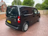 Used Citroën Berlingo Start 75 HP (55 kW) 2020 Black MPV