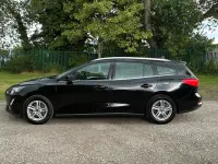 Used Ford Focus Zetec 93 HP (68 kW) 2019 Black Estate