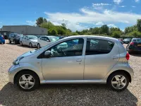 Used Toyota Aygo Sport 67 HP (49 kW) 2006 Silver Hatchback
