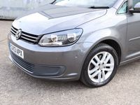 used VW Touran 2.0 TDI BlueMotion Tech SE DSG Euro 5 (s/s) 5dr