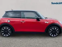 Used Mini Cooper S Exclusive 192 HP (141 kW) 2020 Red Hatchback