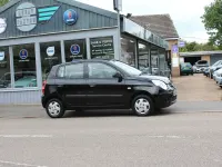 Used Kia Picanto 61 HP (44 kW) 2010 Black Hatchback
