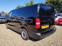 Begagnad Citroën Dispatch 120 HK (88 kW) 2024 Svart Minibuss