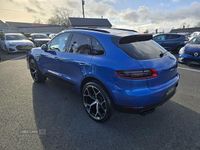 Used Porsche Macan 252 HP (185 kW) 2018 Blue SUV