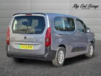 Used Citroën Berlingo Feel 98 kW (134 HP) 2022 Grey MPV