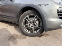 Used Porsche Cayenne 382 HP (280 kW) 2013 Grey SUV