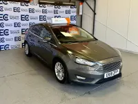 Used Ford Focus Zetec 125 HP (91 kW) 2018 Grey Hatchback