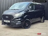 Used Ford Transit Custom Limited 130 HP (95 kW) 2021 Black Van