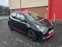 Gebraucht Toyota Aygo x-press 72 PS (52 kW) 2019 Schwarz Kleinwagen