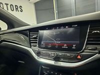 Used Vauxhall Astra SRi 150 HP (110 kW) 2016 Black Hatchback